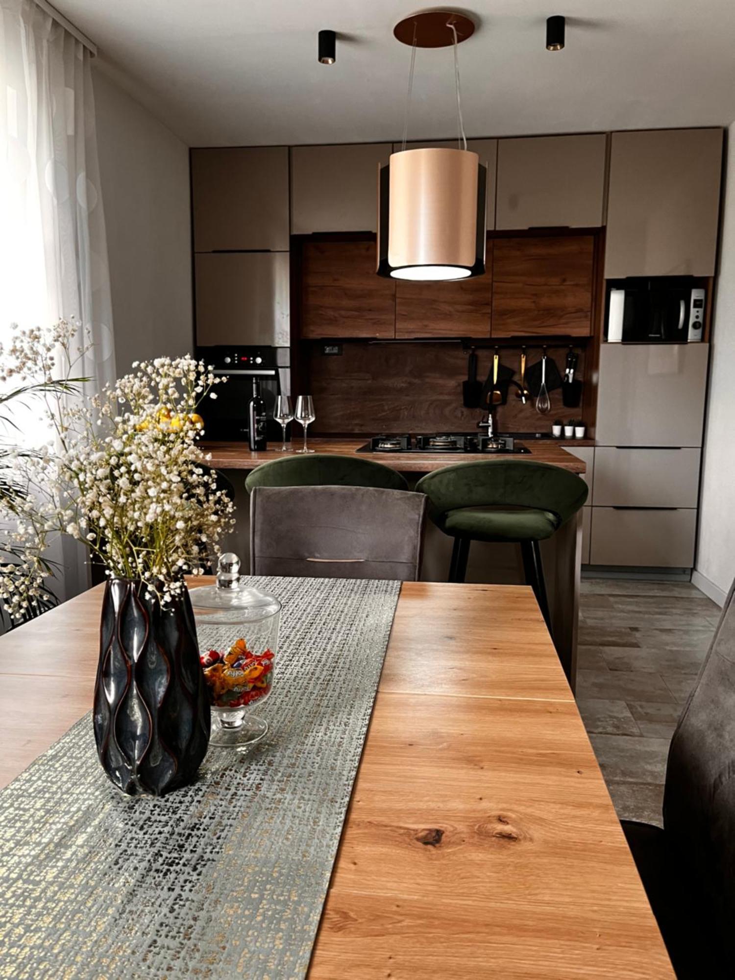 Tea Apartment